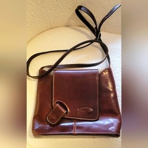 Genuine Italian leather L'Artigiano crossbody handbag in burgundy brown